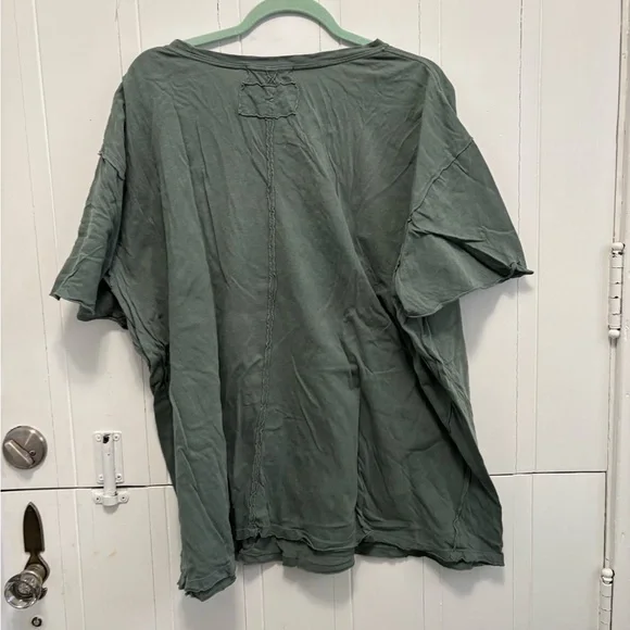 Free People Green Short Sleeve Tee - Picture 3 of 3